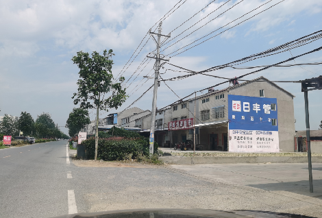 汝阳如何能保证墙体广告的醒目性？